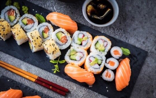 Puoi congelare il sushi? Facile Guida per congelare il sushi