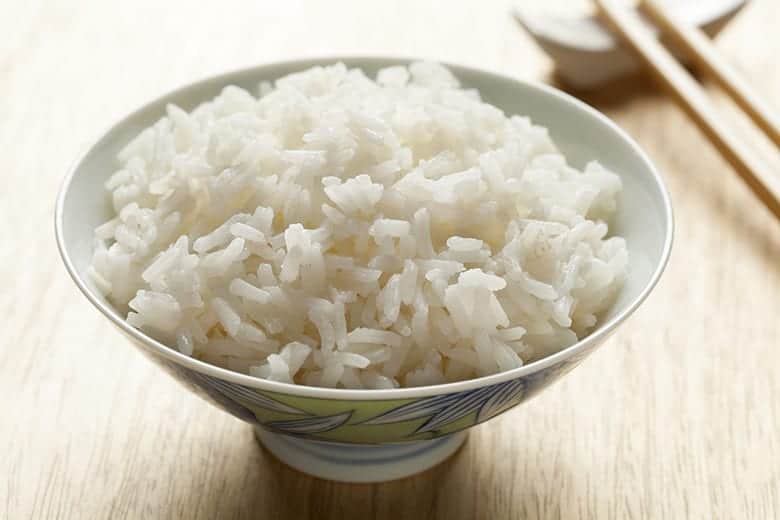 Quanto dura il riso cotto? Il riso cotto va male?