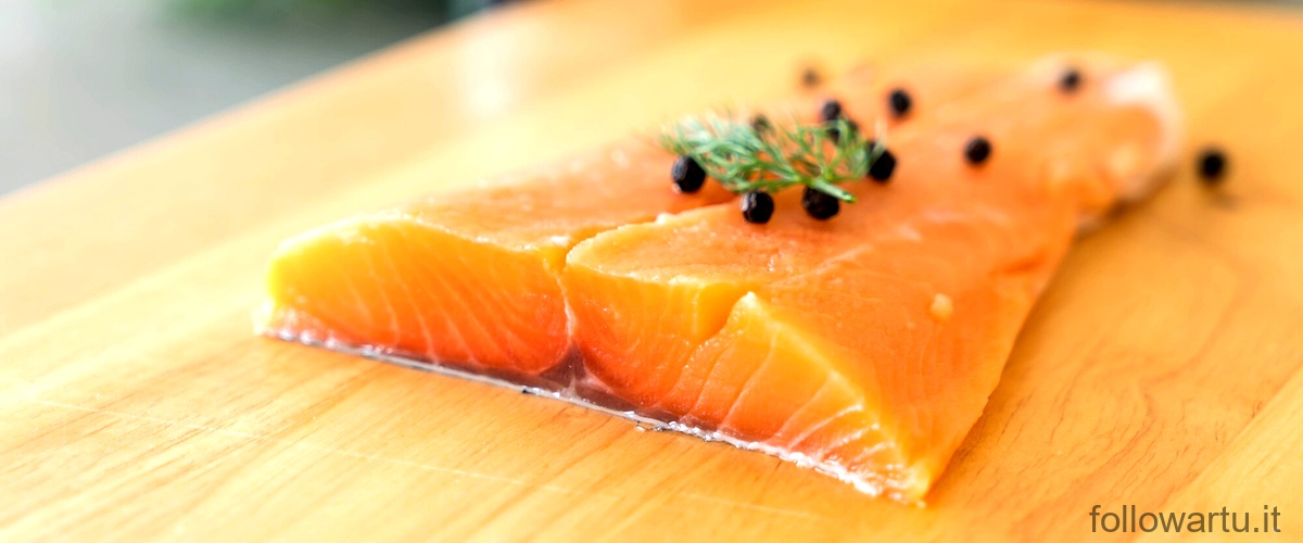 Come capire se il salmone affumicato non è più buono?
