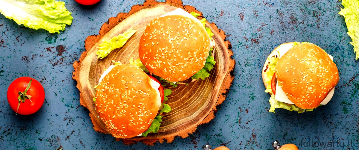 Hamburger congelati in friggitrice ad aria: la soluzione veloce per un pasto gustoso