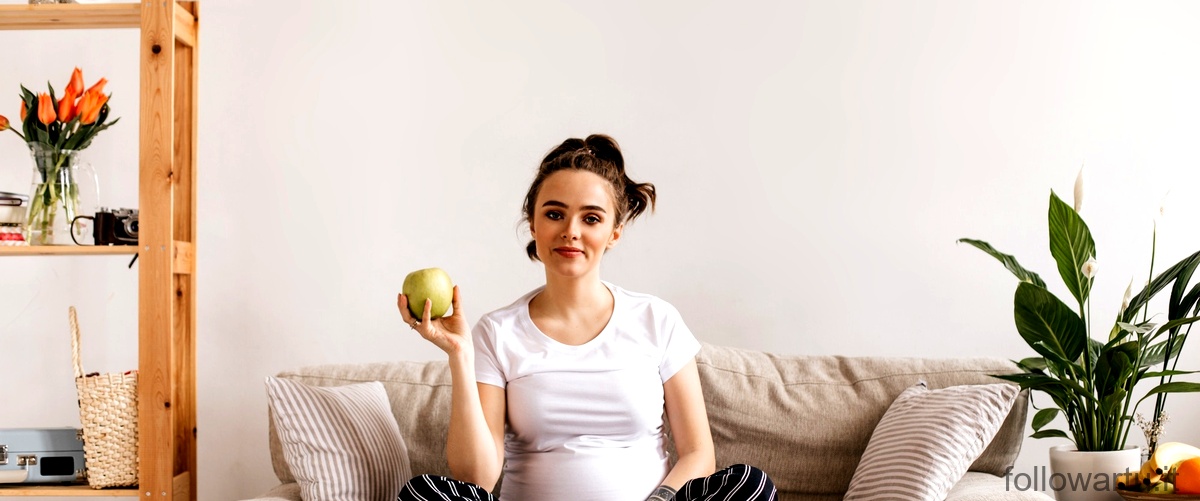 Quale frutto non si può mangiare in gravidanza?